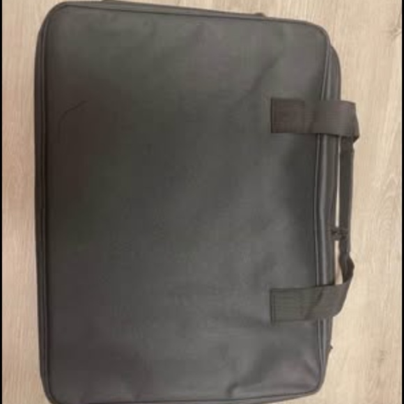 Computer - Laptop Bag - Picture 2 of 3